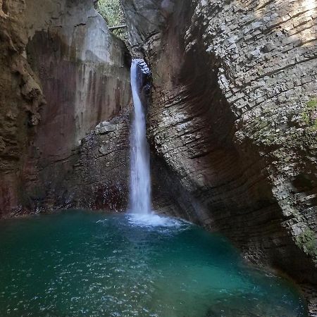 Apartmaji Ursic Kobarid Dış mekan fotoğraf